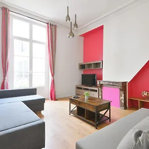  Apartamento Quartier Place Des Vosges Francia